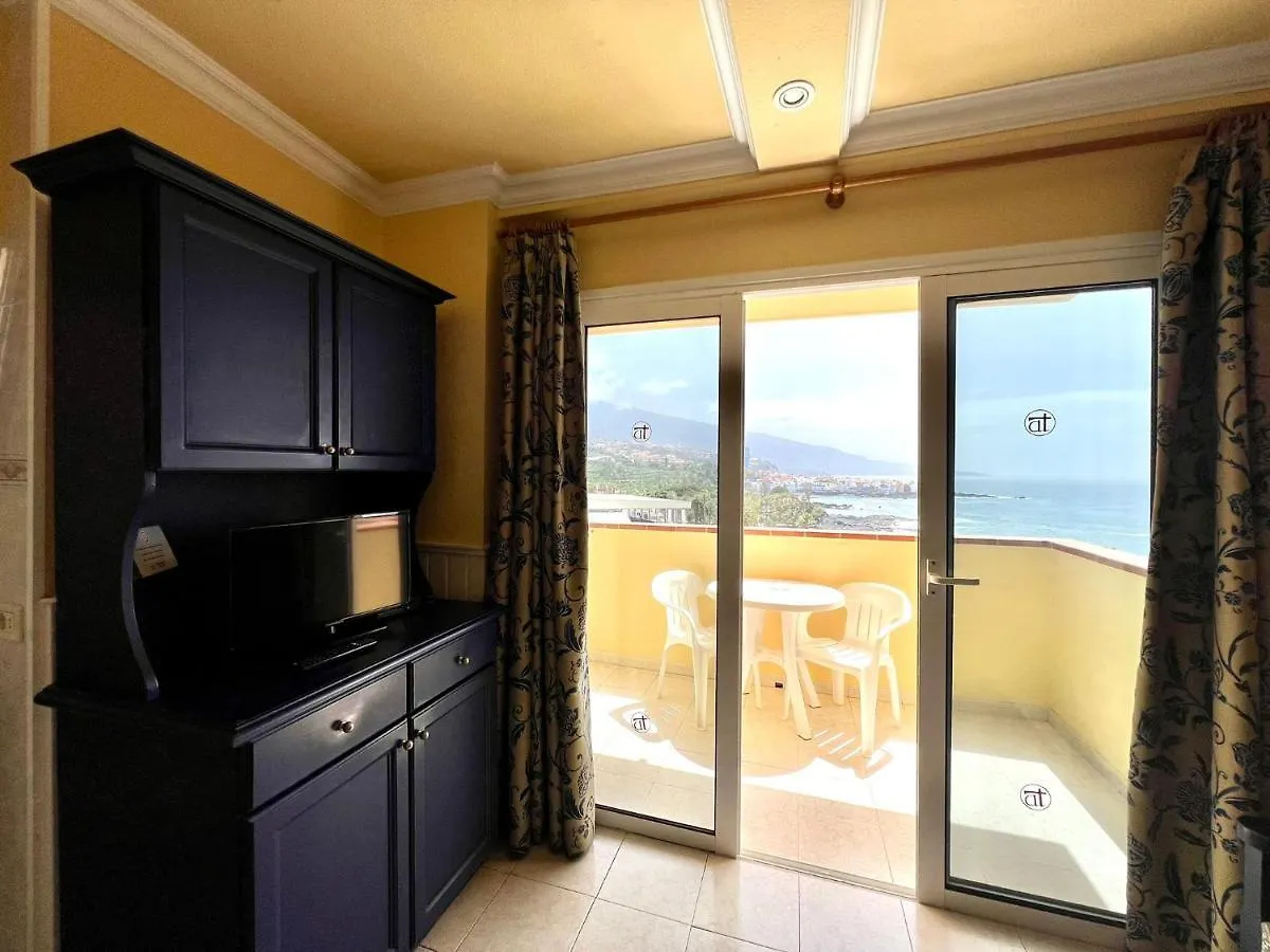 Apartment With Ocean Views In Playa Jardin, Puerto De La Cruz Puerto de la Cruz