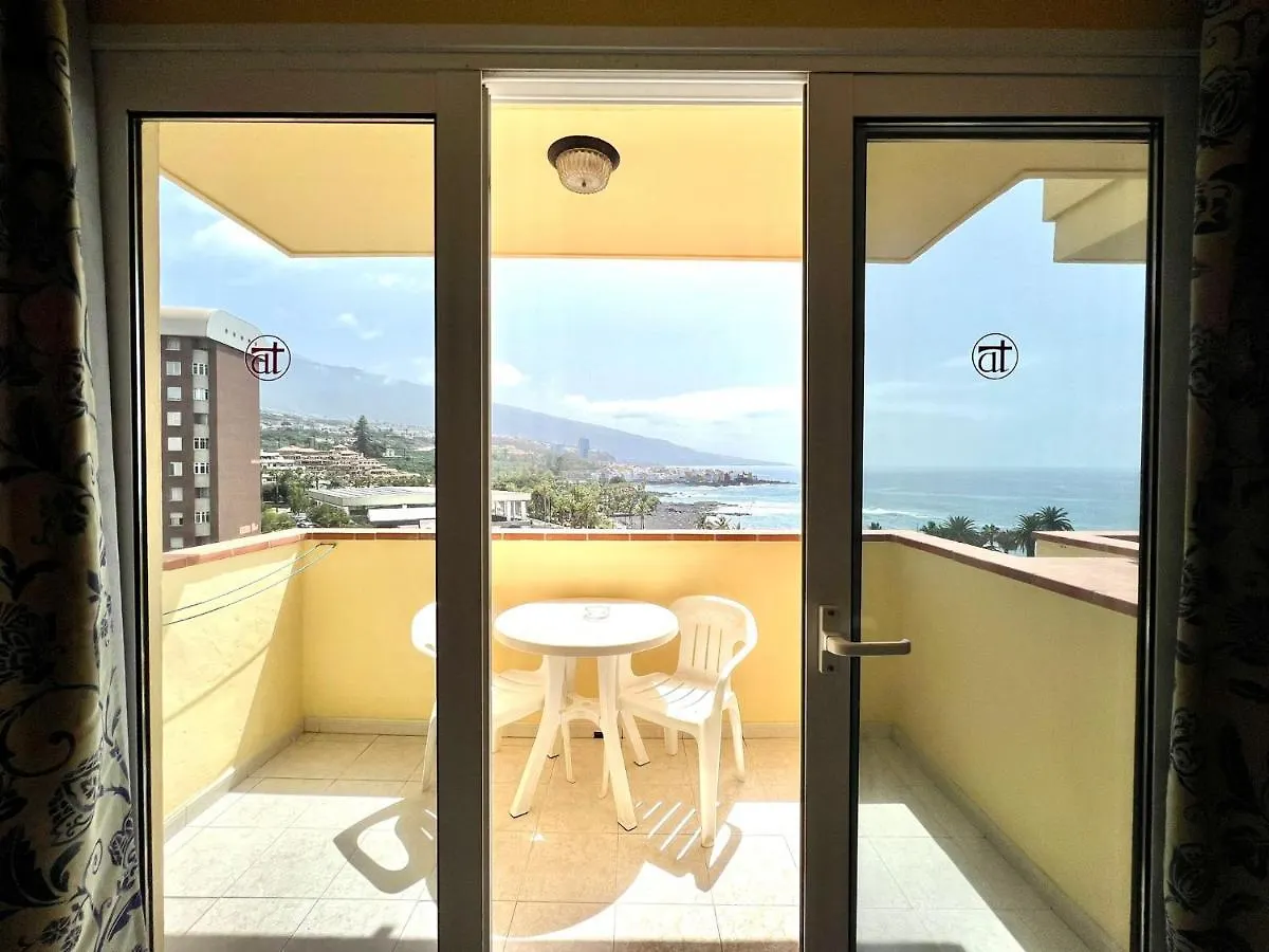 Apartment With Ocean Views In Playa Jardin, Puerto De La Cruz Puerto de la Cruz